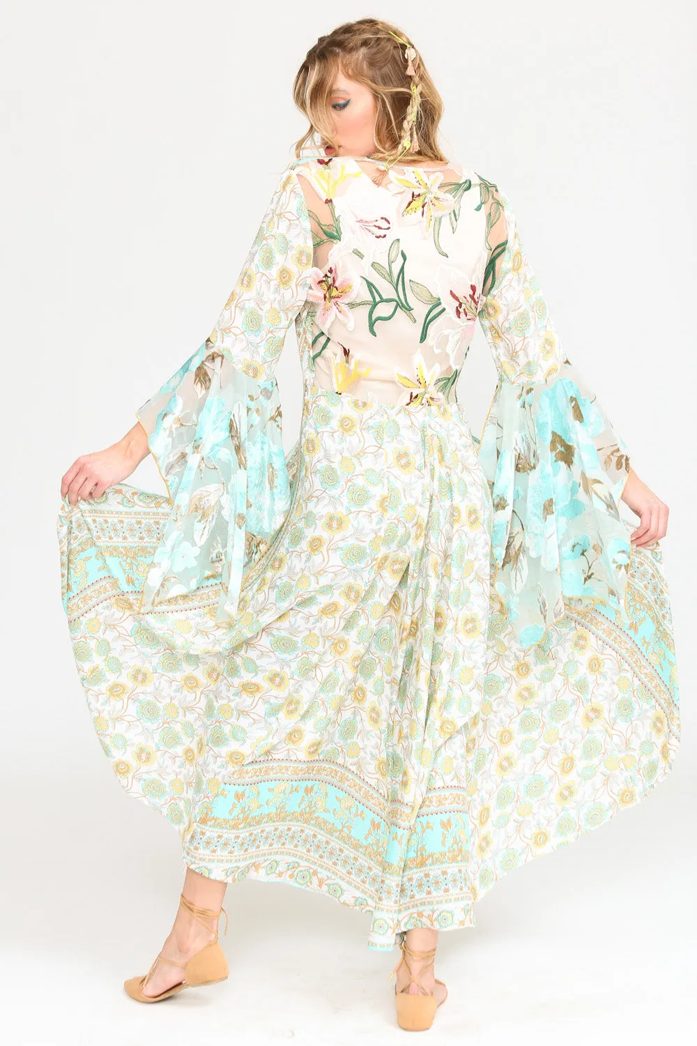 Forever Lilies Kimono sold by Aratta product image thumbnail 5