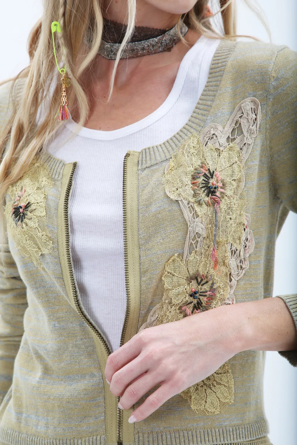 Les Revoires Cardigan sold by Aratta product image thumbnail 4