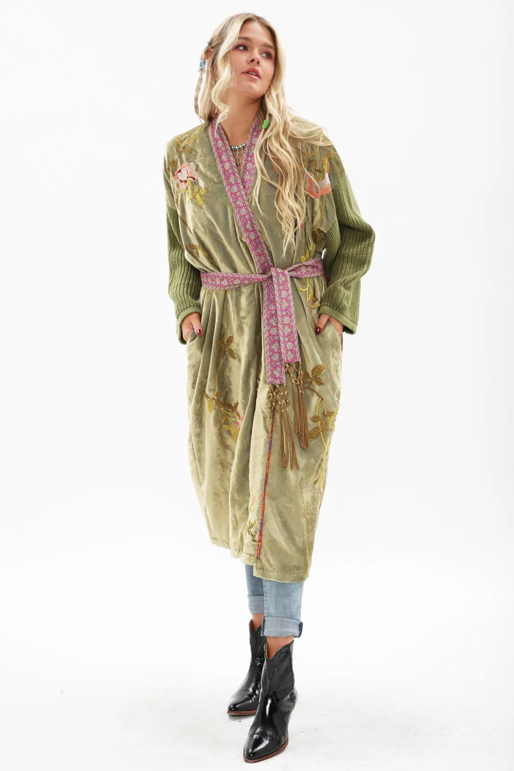 Something Magical Velvet Coat sold by Aratta product image thumbnail 2