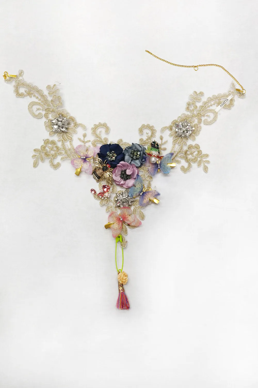 Queen Victoria Pinned Necklace sold by Aratta product image thumbnail 4