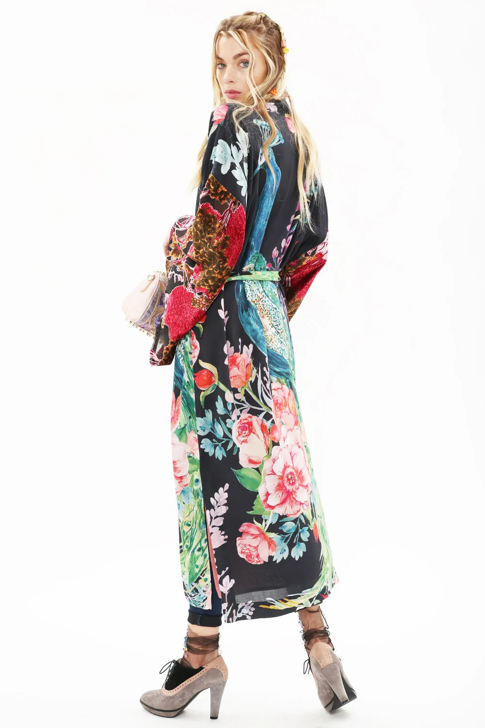 Sweet Fantasy Kimono sold by Aratta product image thumbnail 5