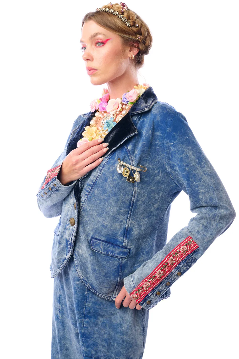 Colonel Jacket sold by Aratta product image thumbnail 5