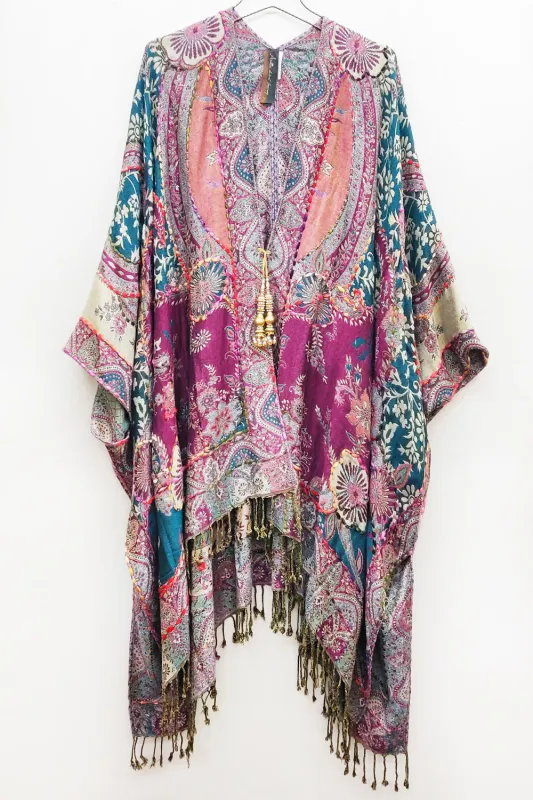 Delilah Poncho made by Aratta