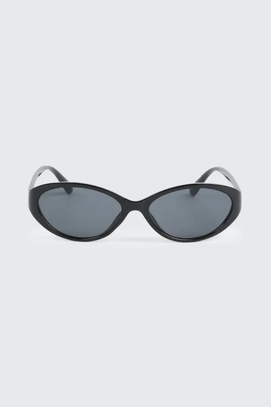 Slim Oval Sunglasses made by Ardene