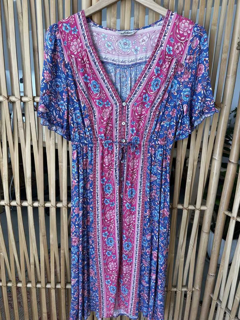 Phoebe Midi Dress Sample - Pre-loved sold by Arnhem