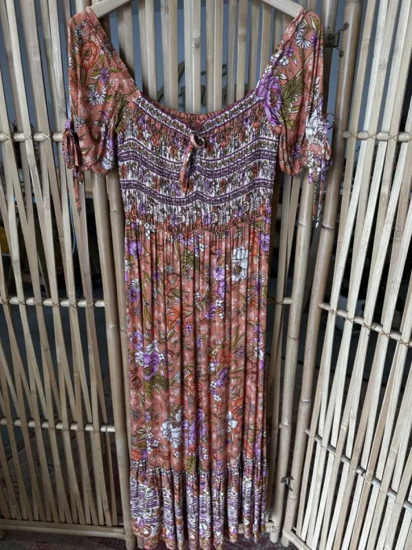 Magnolia Midi Dress Sample - Pre-loved sold by Arnhem