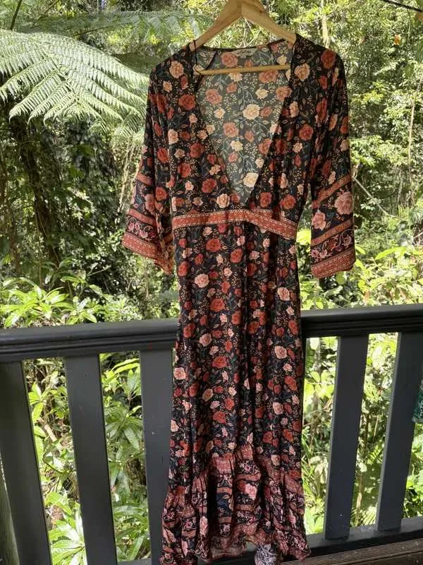 Bella Rosa Wrap Dress in Midnight Pre-loved Parallel