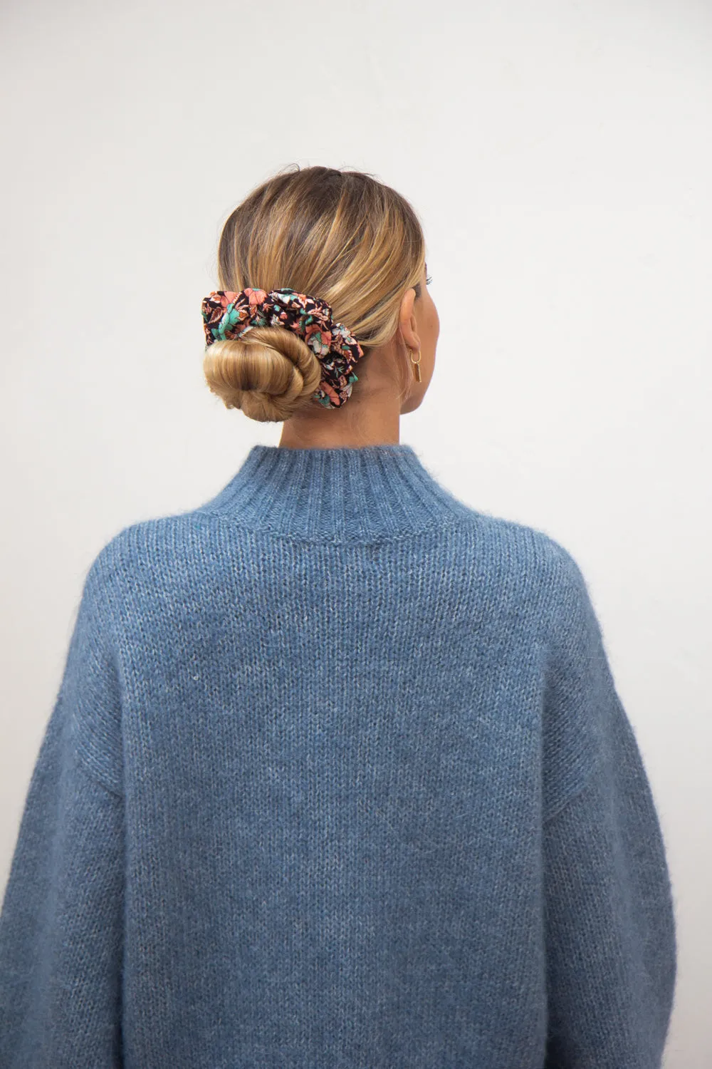 Stella Revive Scrunchie in Pepper sold by Arnhem product image thumbnail 2