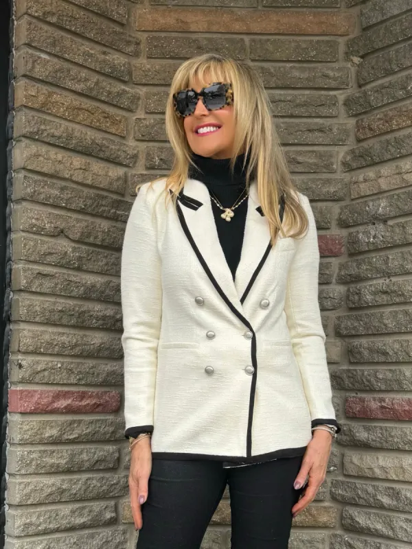 Fab Contrast Piping Blazer | JK694 sold by Artizan
