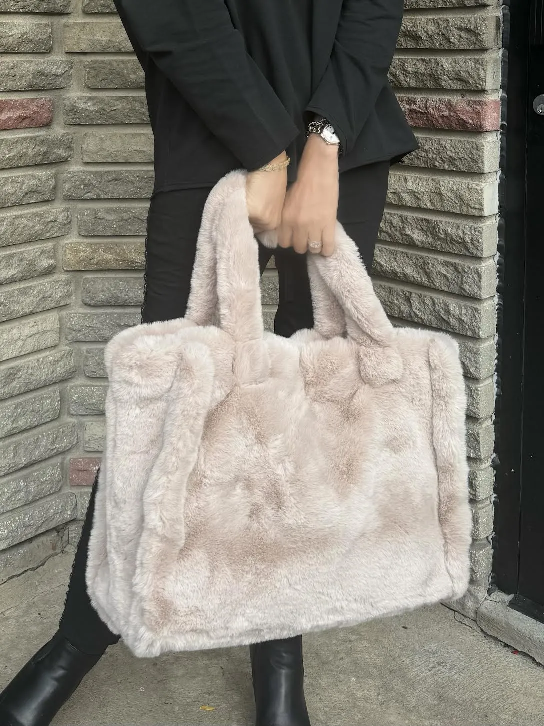 Perfect Weekend Tote Bag | P613 sold by Artizan product image thumbnail 2