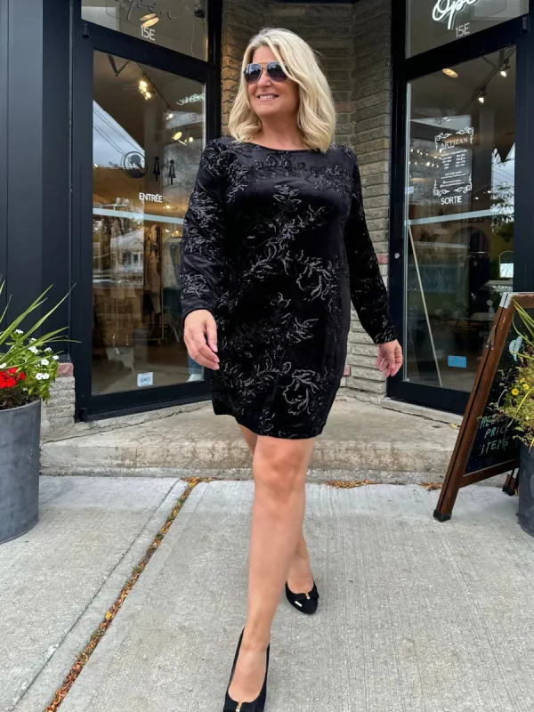Stunning Going Out Dress | D603 sold by Artizan