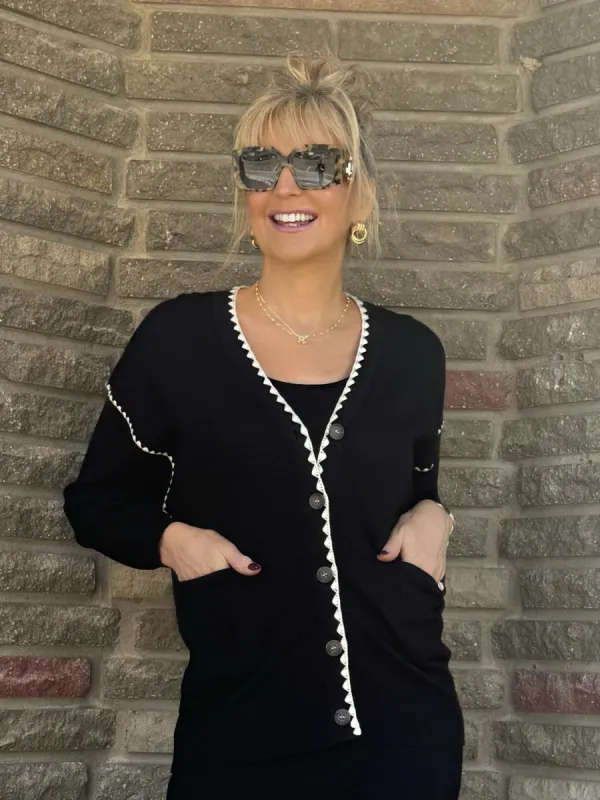 Contrast Stitch Deluxe Cardigan | C605 sold by Artizan