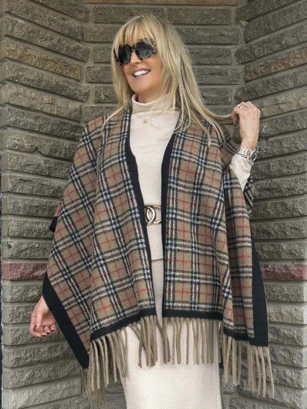 Fashionable Plaid Cape | T682 sold by Artizan