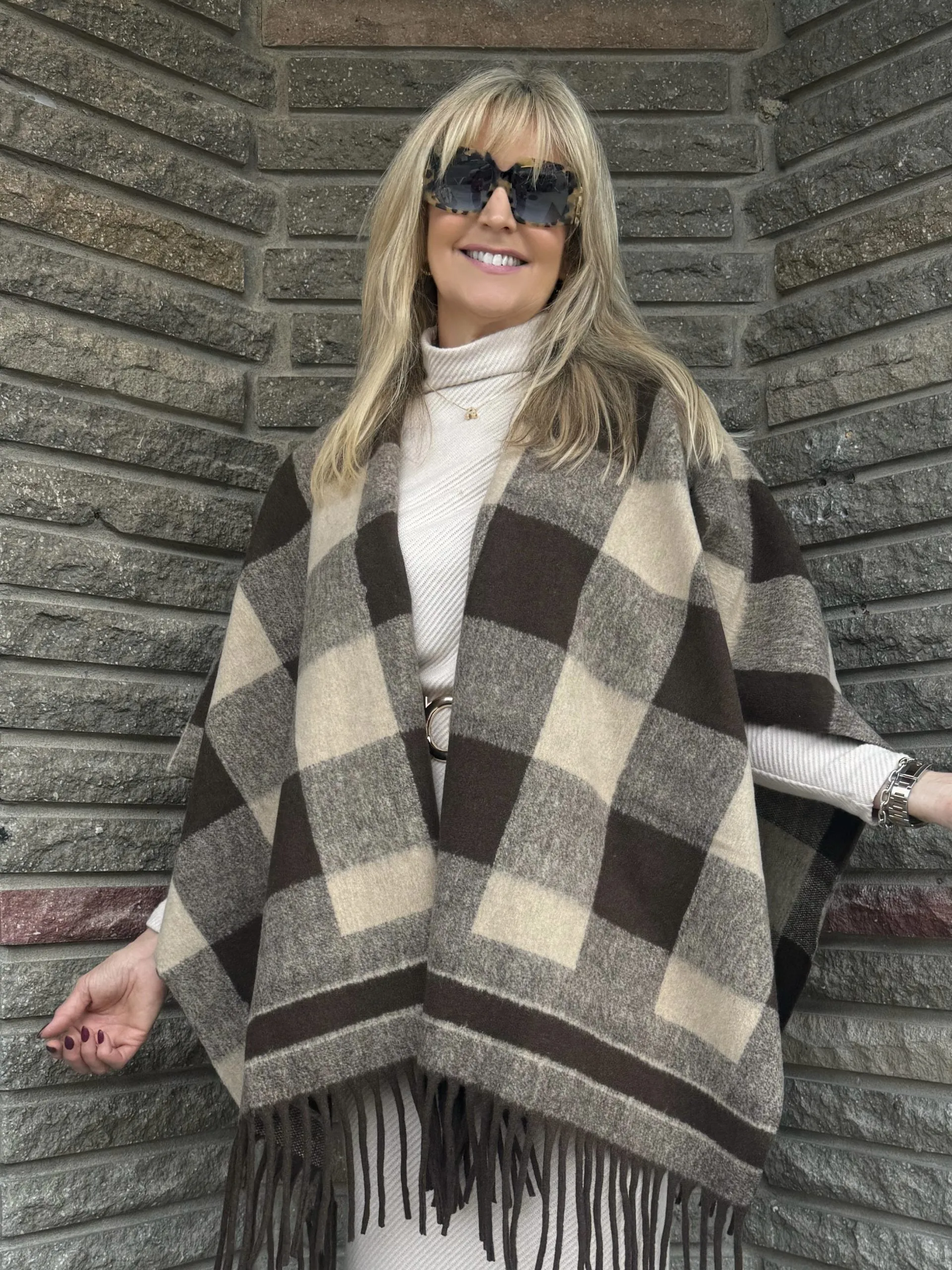 Stunning Checker Cape | T681 sold by Artizan