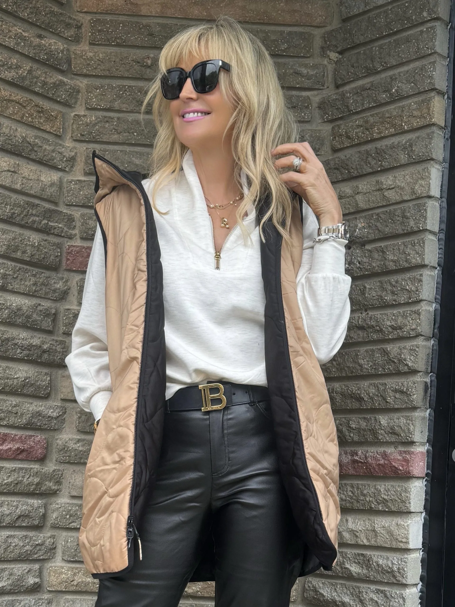 Robin's Fave Reversible Vest | V601 sold by Artizan product image thumbnail 4