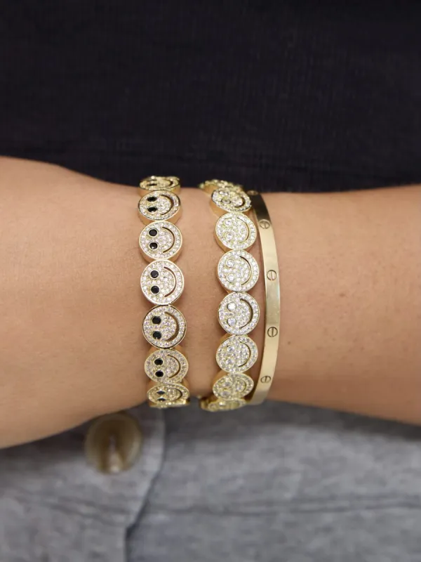 All Smiles Here Bracelet | BE160 sold by Artizan