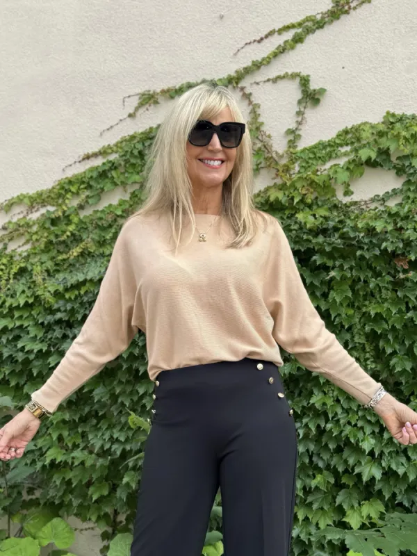 Love Me Cozy Top | T634 sold by Artizan