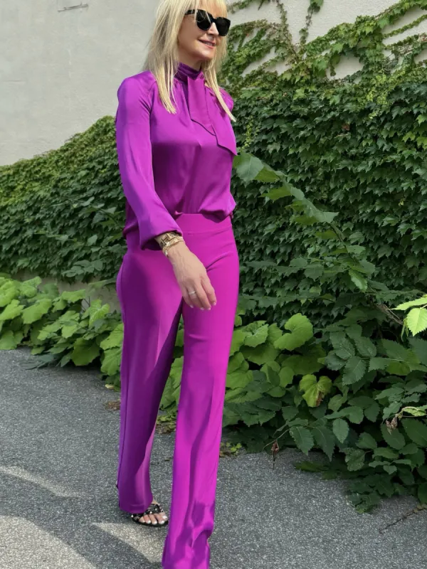 Classic Wide-Leg Pants | R677 sold by Artizan