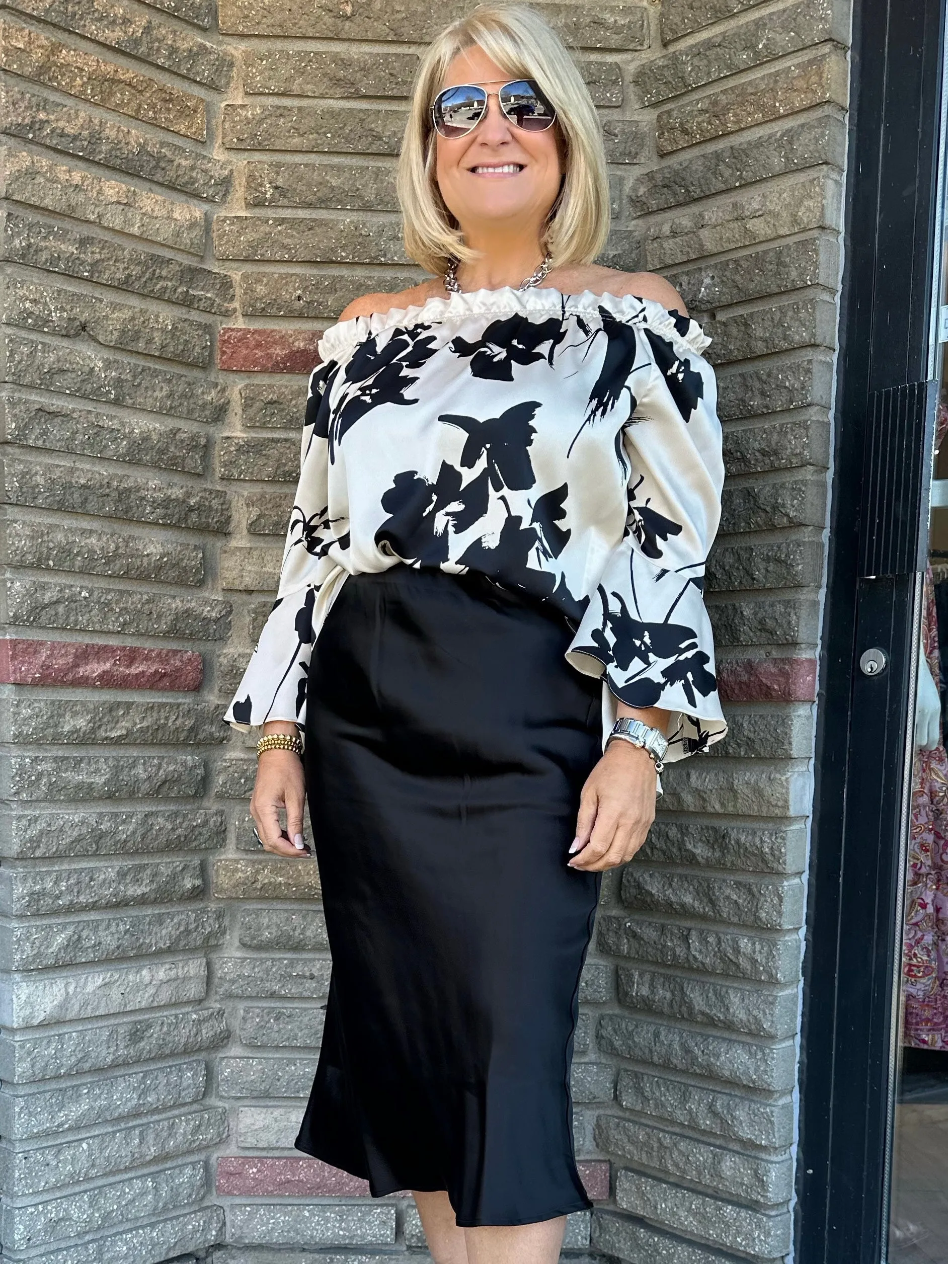 Pull-On Midi Skirt With Elastic Waist | SK606 sold by Artizan product image thumbnail 2