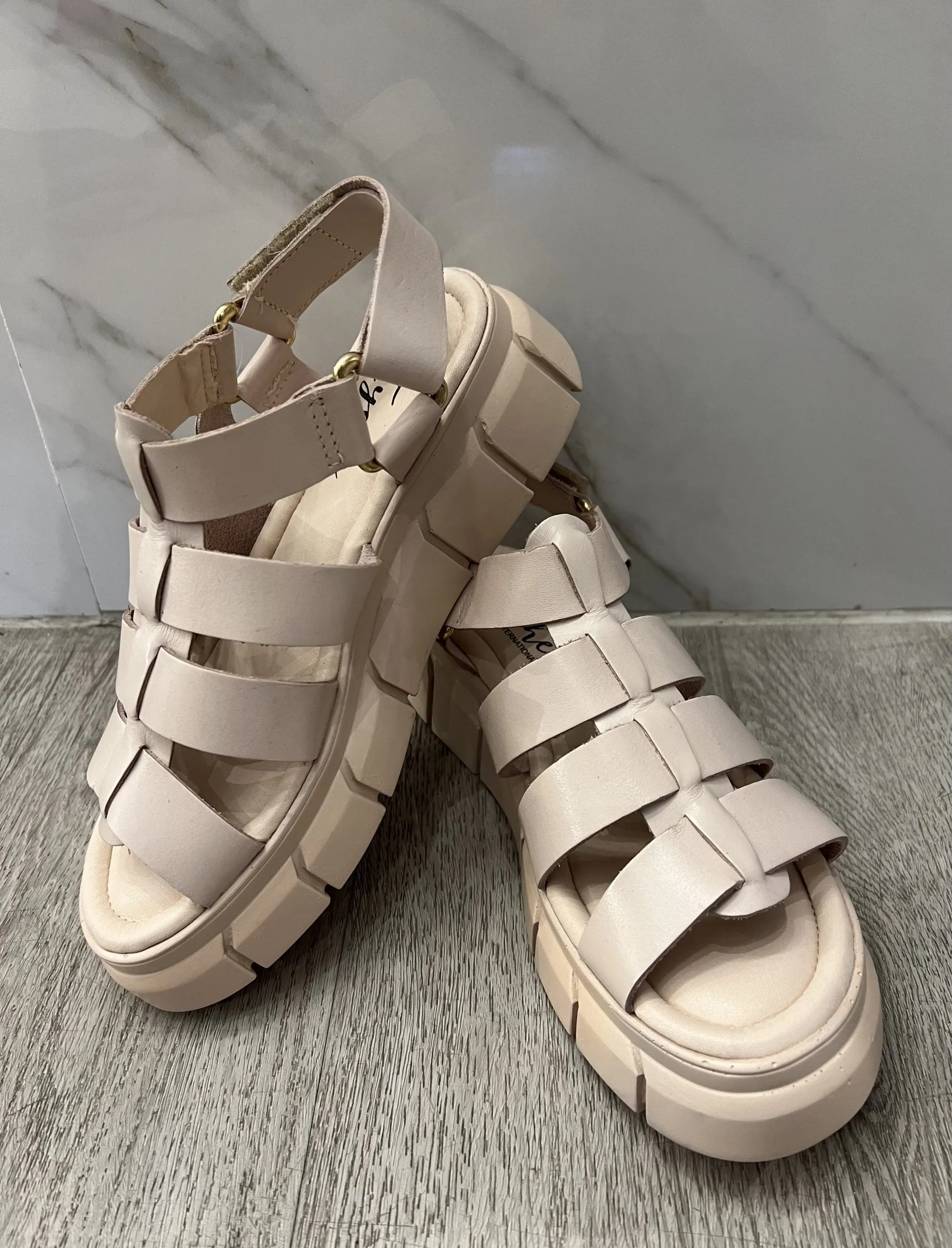 Donna's Sandal With Strap | SA607 sold by Artizan product image thumbnail 2