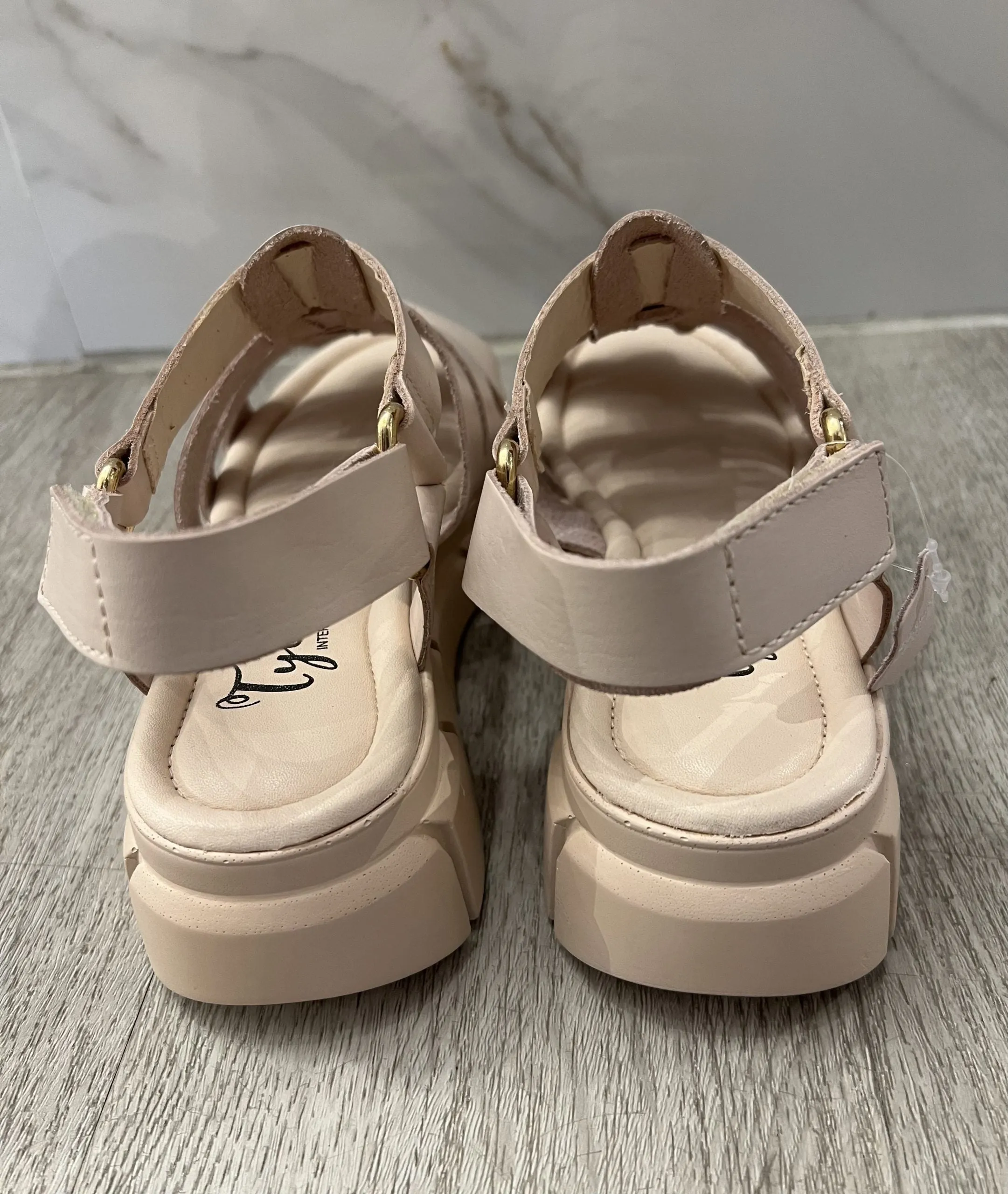 Donna's Sandal With Strap | SA607 sold by Artizan product image thumbnail 3