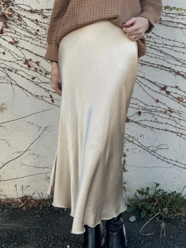 Stunning Italian Satin Skirt | SK612 sold by Artizan