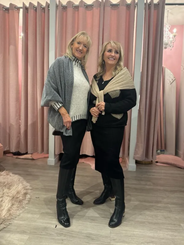 Gorgeous Sparkly Scarf | SC125 sold by Artizan