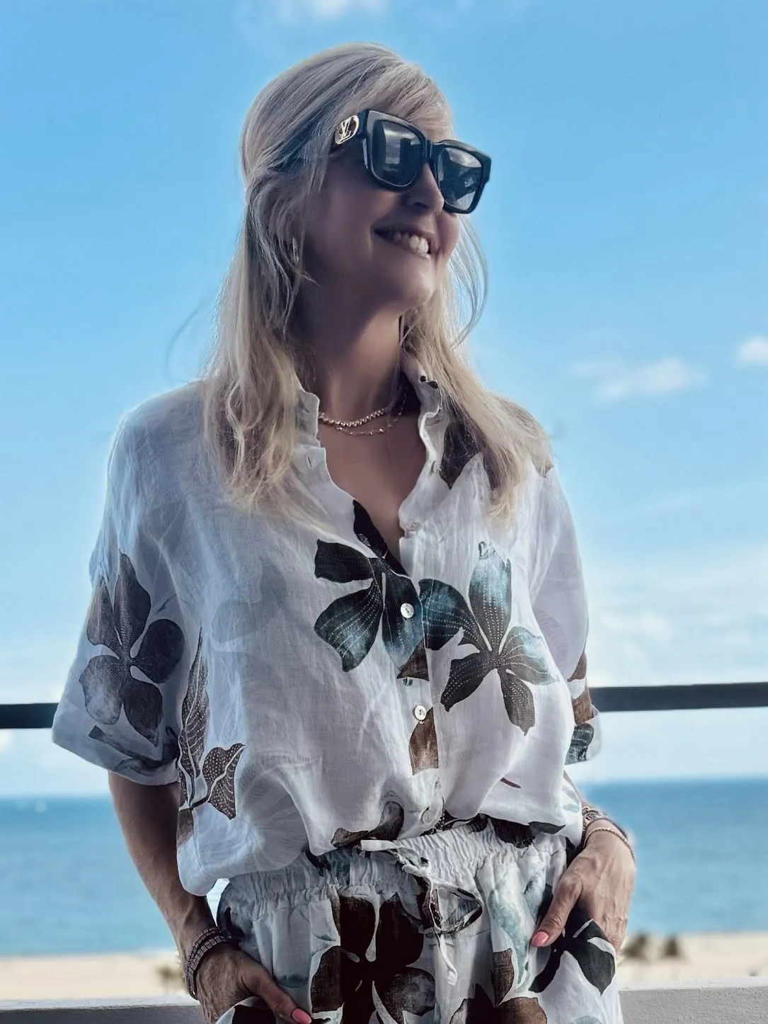 Tropical Vibes Italian Linen Blouse | T729 sold by Artizan