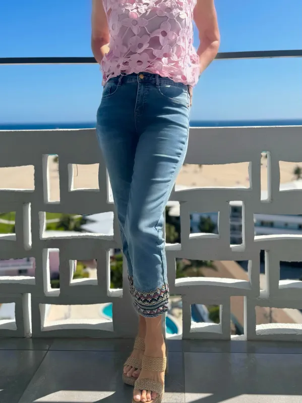 Embroidered Cropped Straight Jean | JN627 sold by Artizan