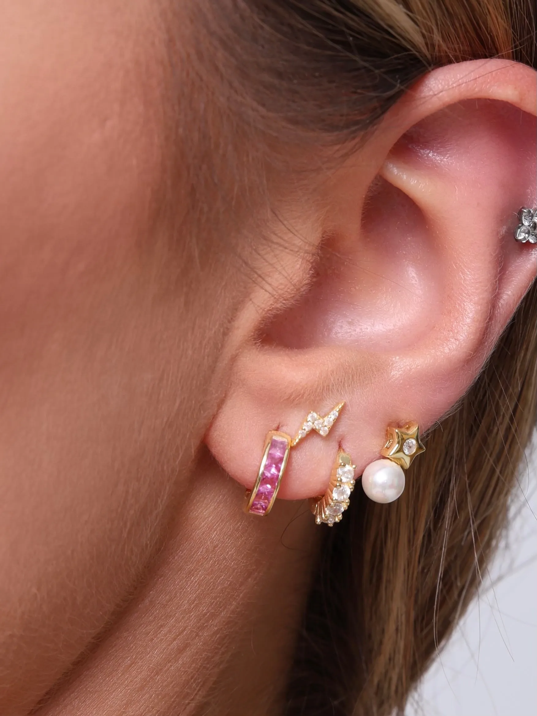 Pearl And Star Studs sold by Artizan product image thumbnail 3