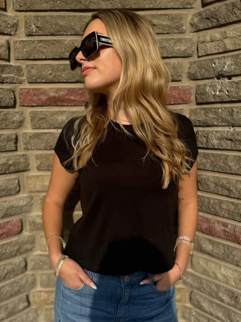 Everyday Basic Tee | T696 sold by Artizan product image thumbnail 2