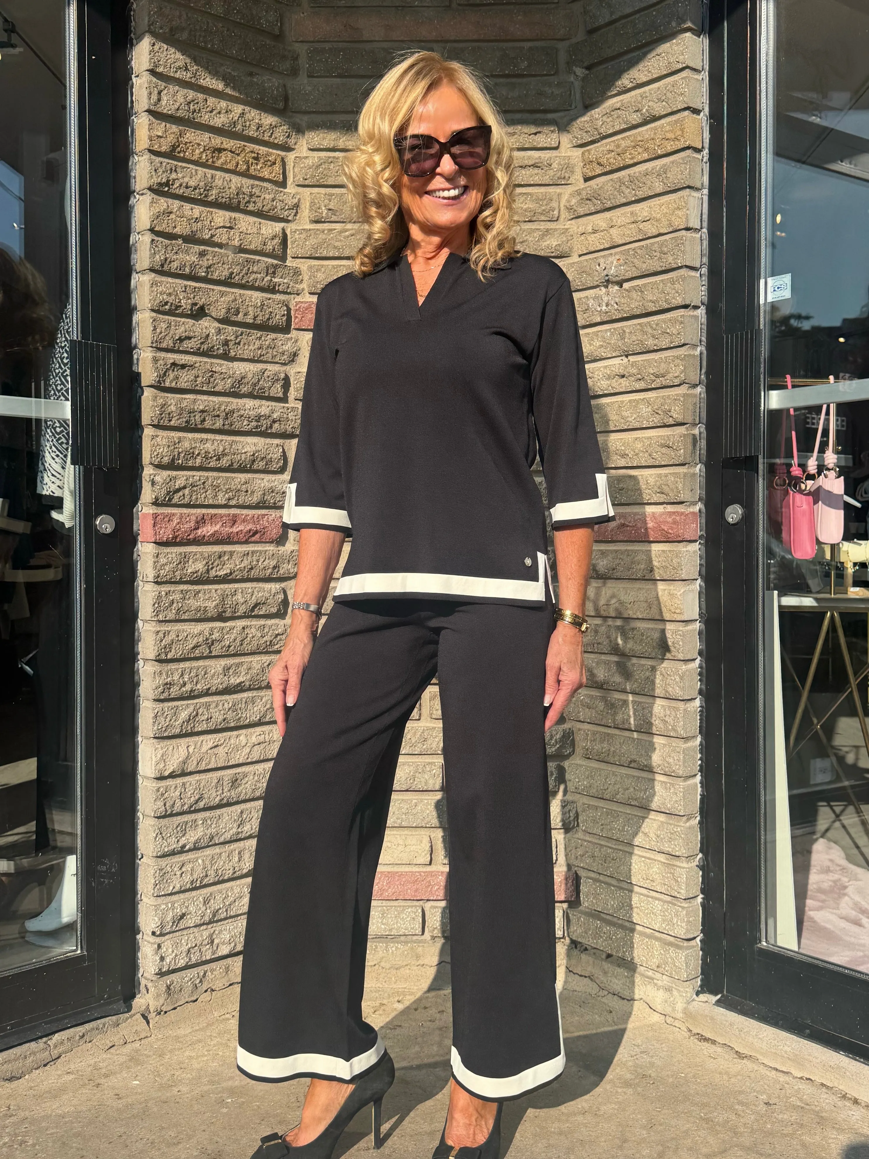 Contrast Knit Pull-on Pant | R811 sold by Artizan