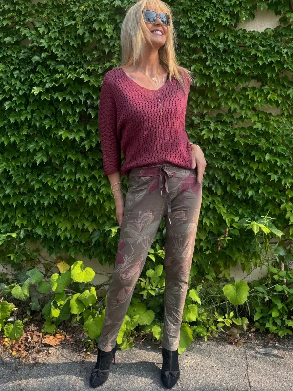 Italian Luxury Vibes Joggers | PA209 sold by Artizan