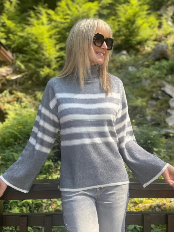 Cozy Bell Sleeve Sweater | SW210 sold by Artizan