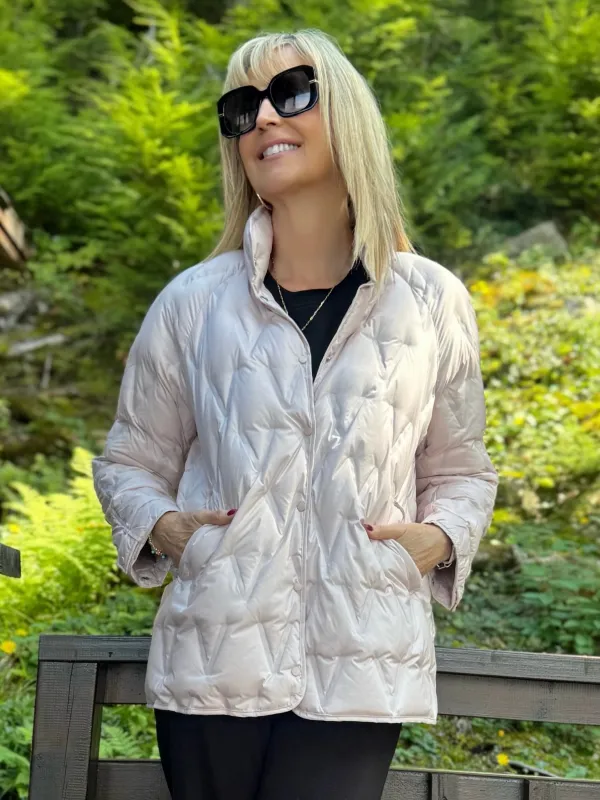 Super Luxurious Puffer Jacket | JK220 sold by Artizan