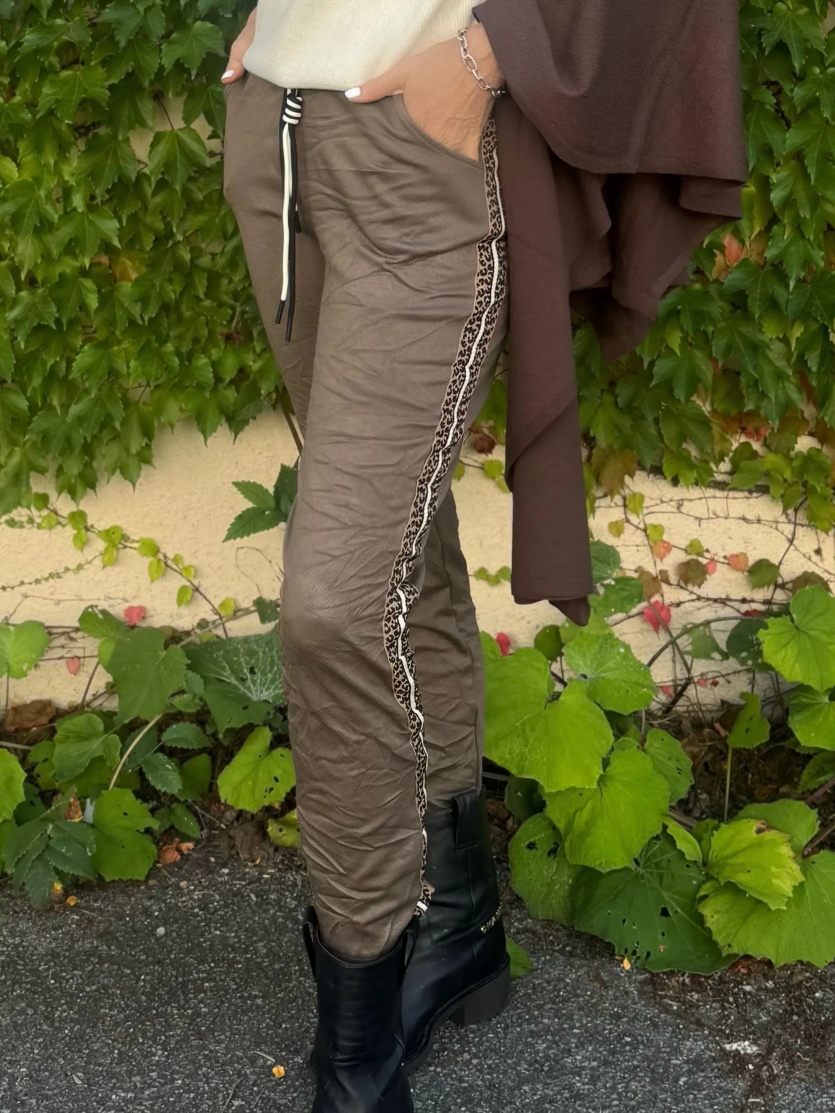 Messina Italian Joggers | PA231 sold by Artizan