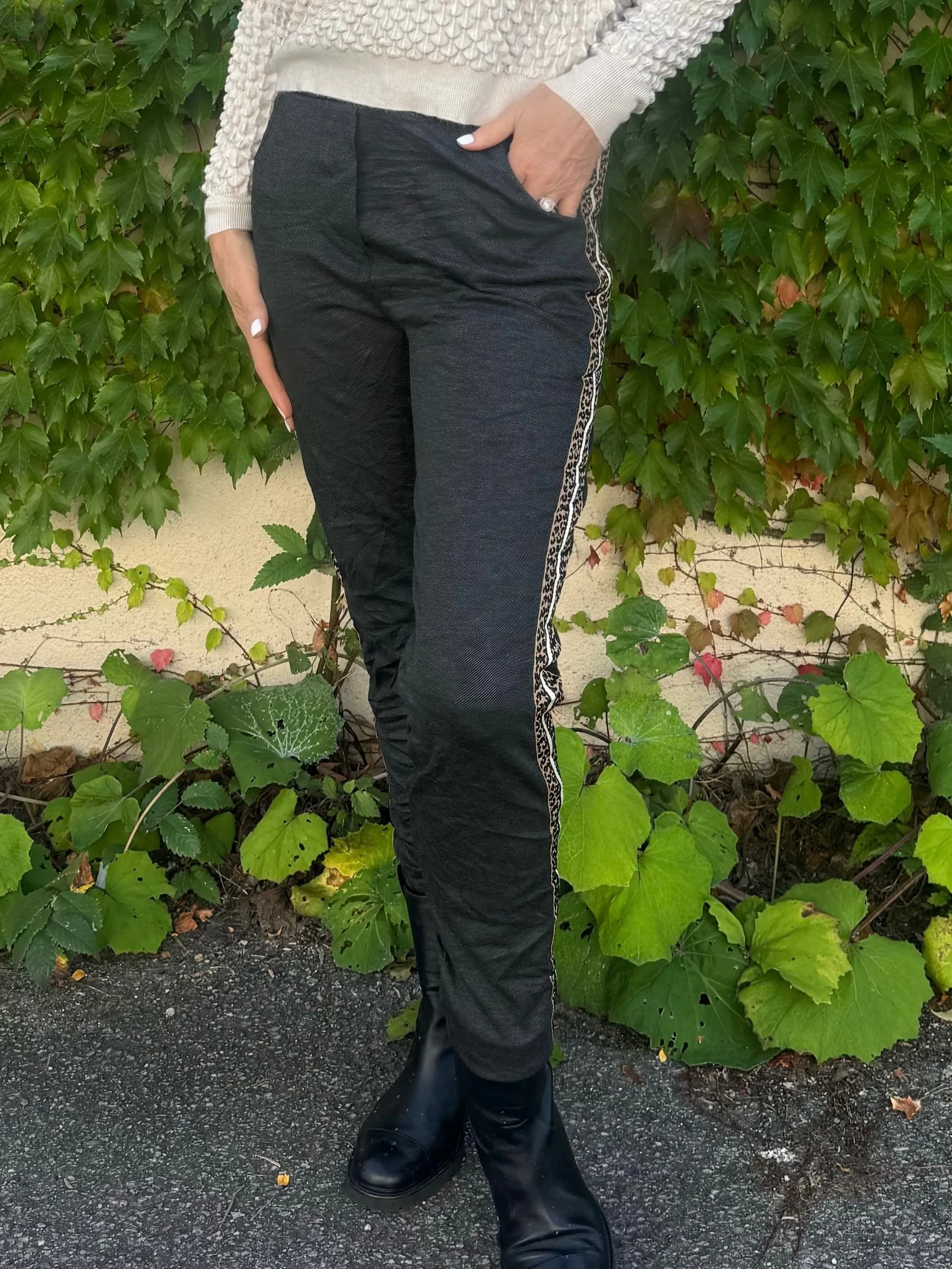 Messina Italian Joggers | PA231 sold by Artizan product image thumbnail 4