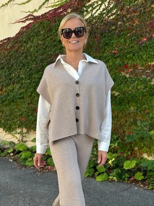 Button Up Vest With Side Bow Detail | T249 sold by Artizan