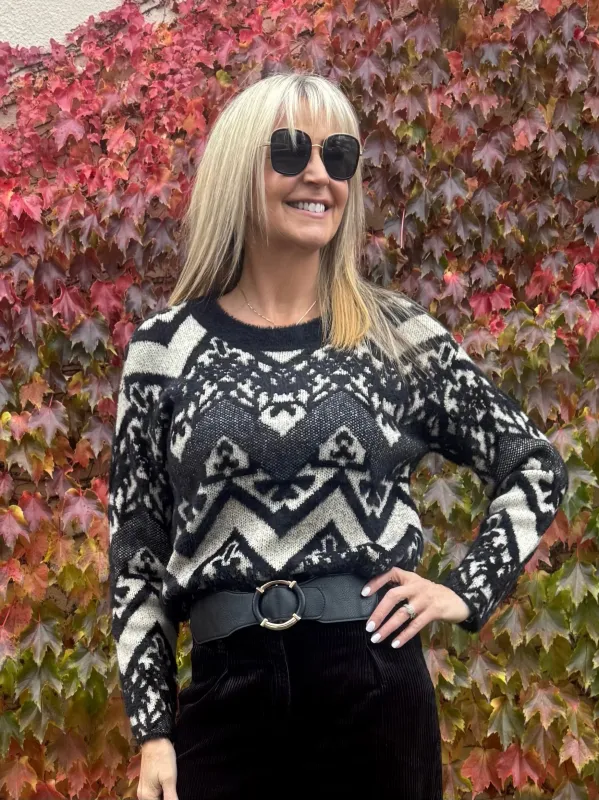 Stunning Statement Knit Sweater | SW243 sold by Artizan