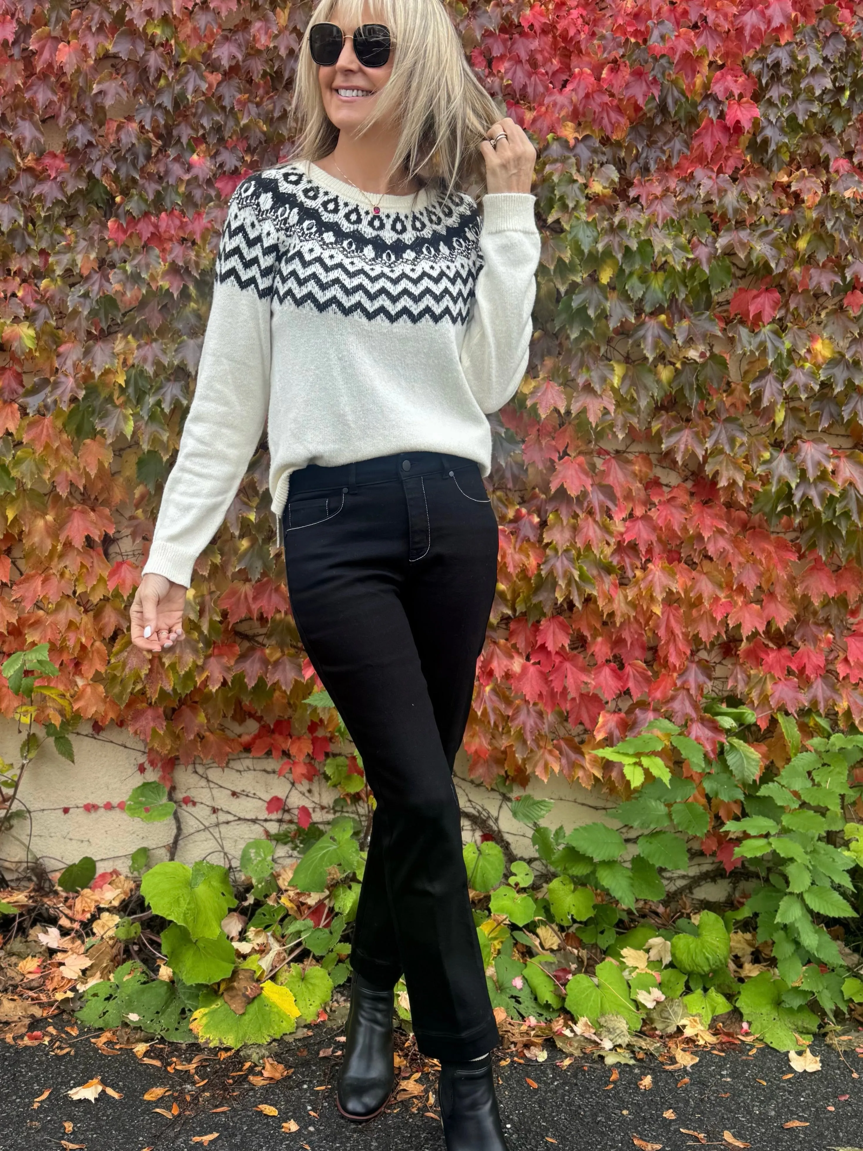 Slim Fit Contrast Stitch Jean | JN209 sold by Artizan