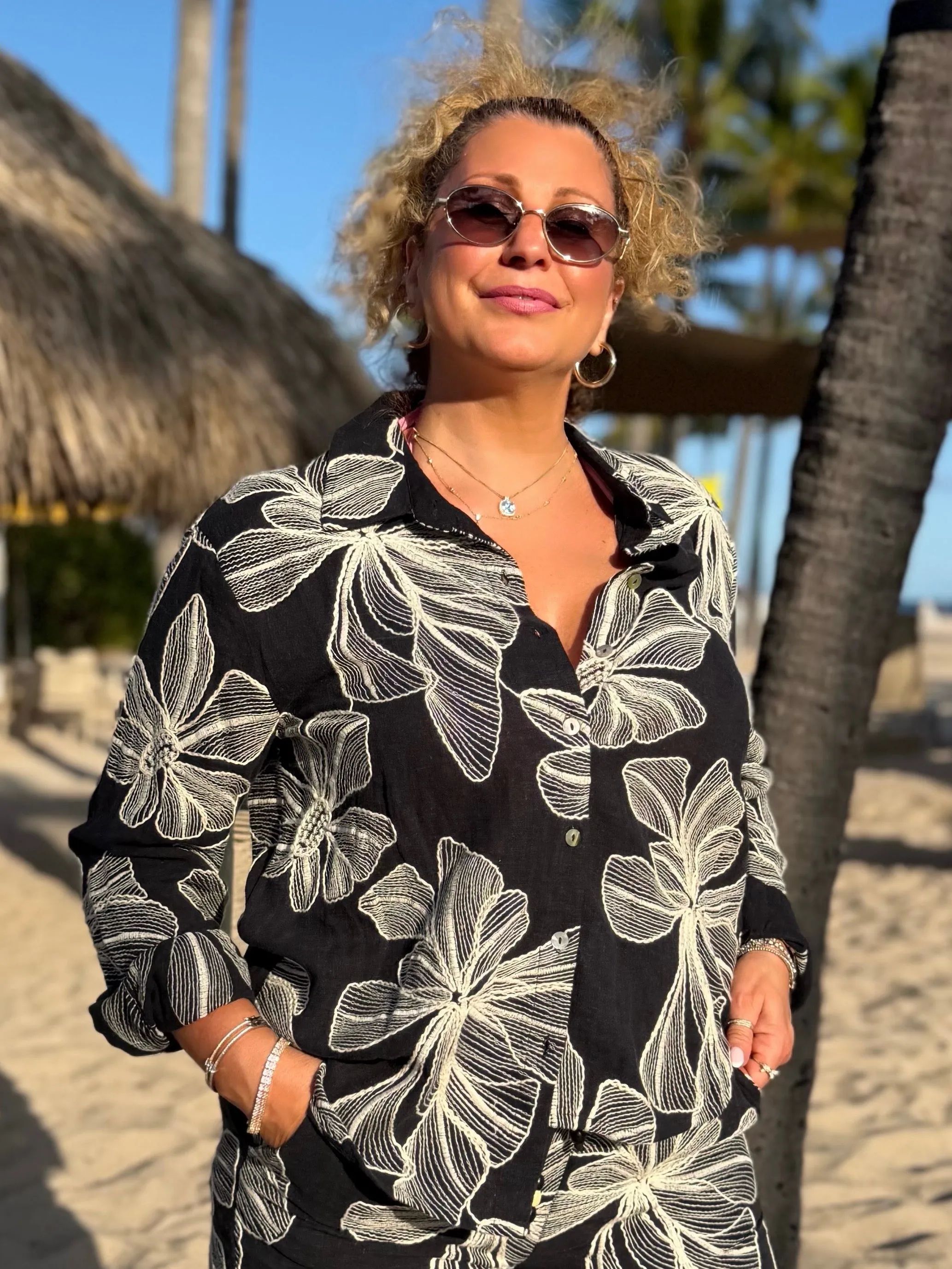 Palm Spring Button Up Blouse | T294 sold by Artizan product image thumbnail 2