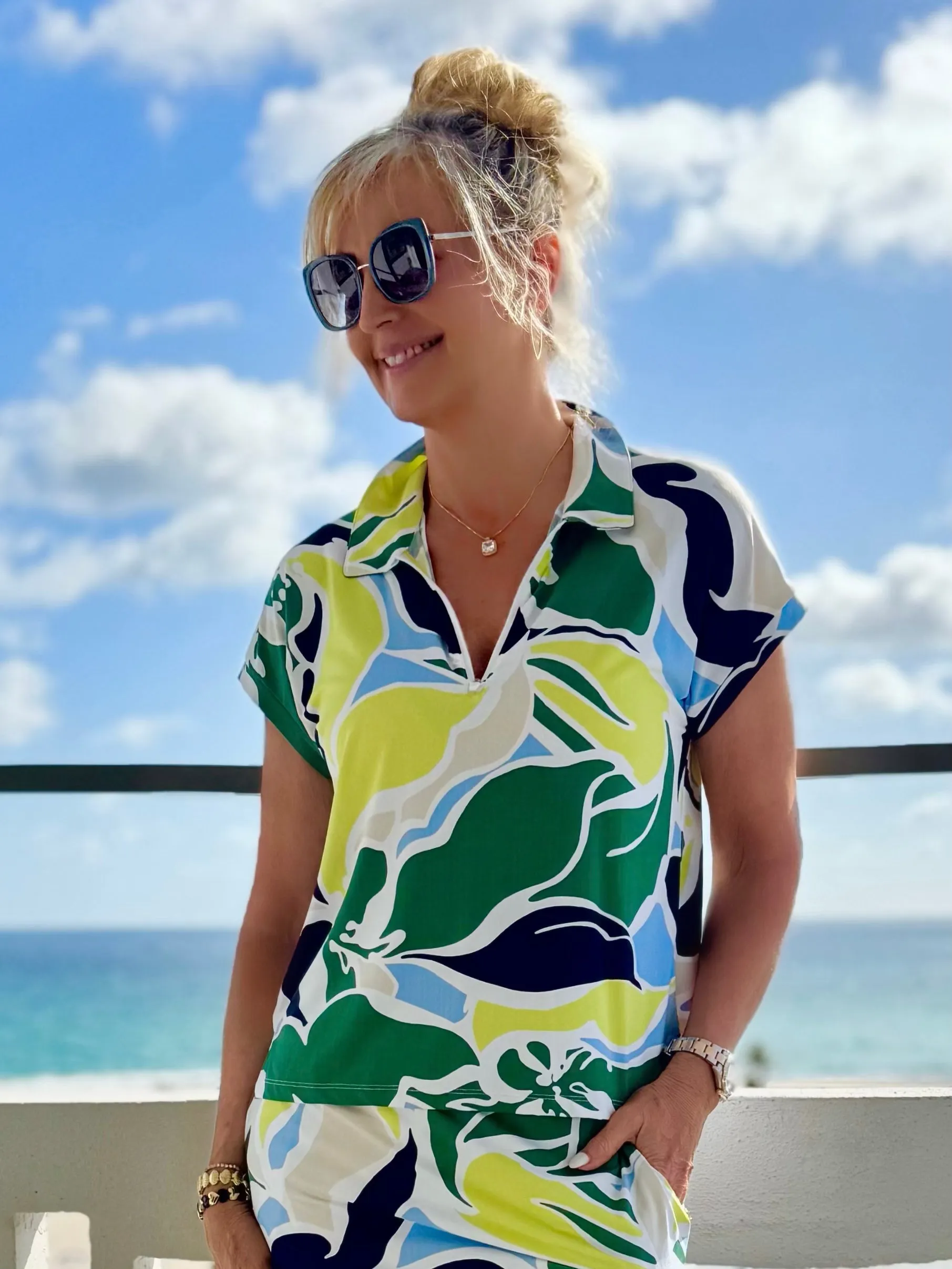 Athleisure Quarter-Zip Polo Top | T291 sold by Artizan