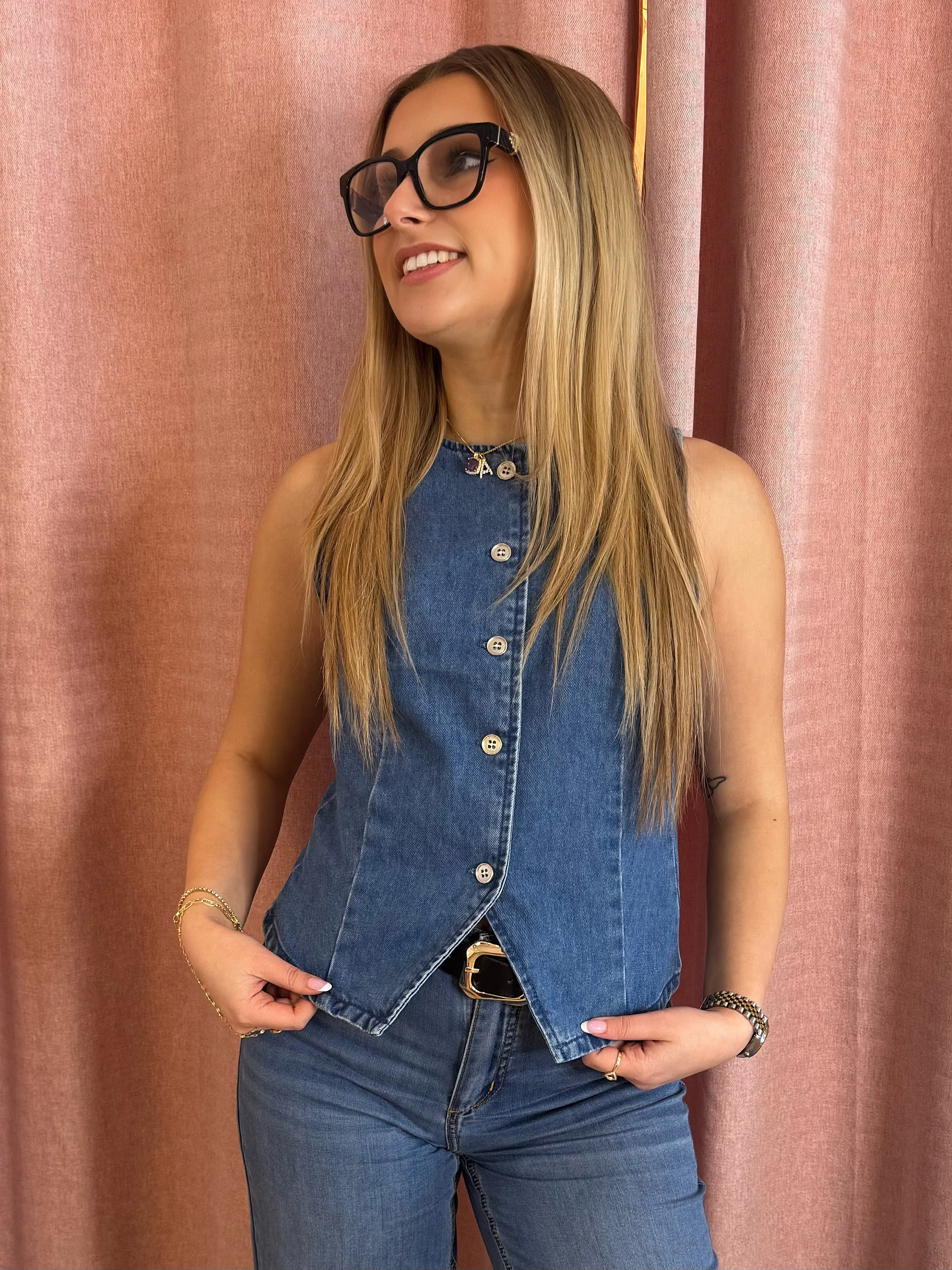 Denim Vest With Buttons | V212 sold by Artizan product image thumbnail 2