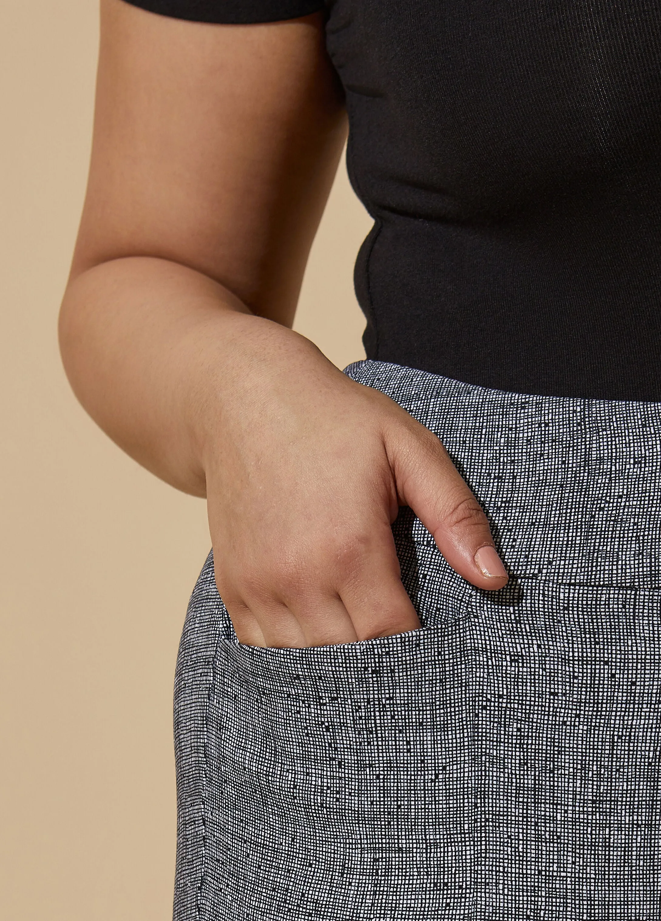 Textured Stretch Twill Ankle Pants sold by Ashley Stewart product image thumbnail 4