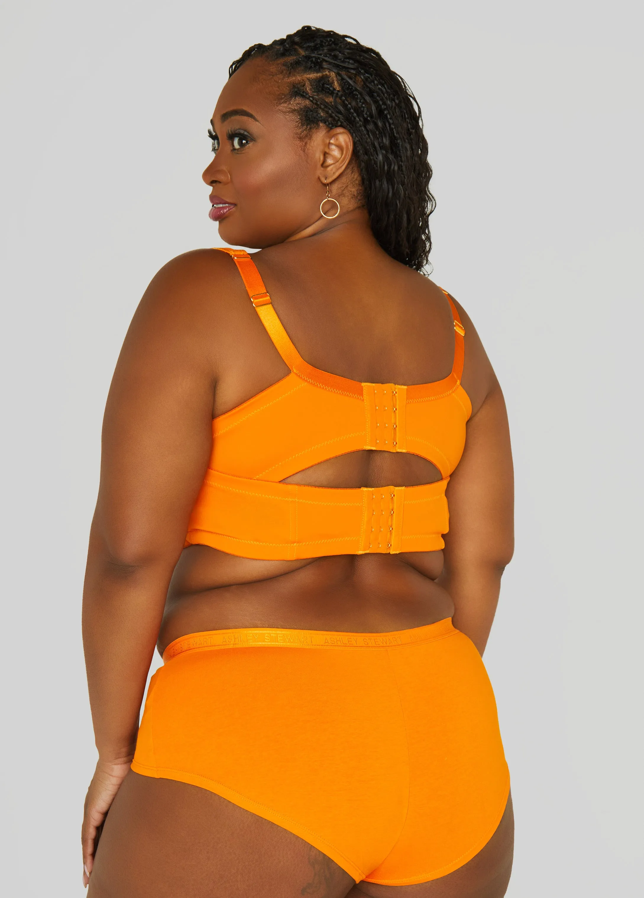 Full Coverage Butterfly Bra sold by Ashley Stewart product image thumbnail 2