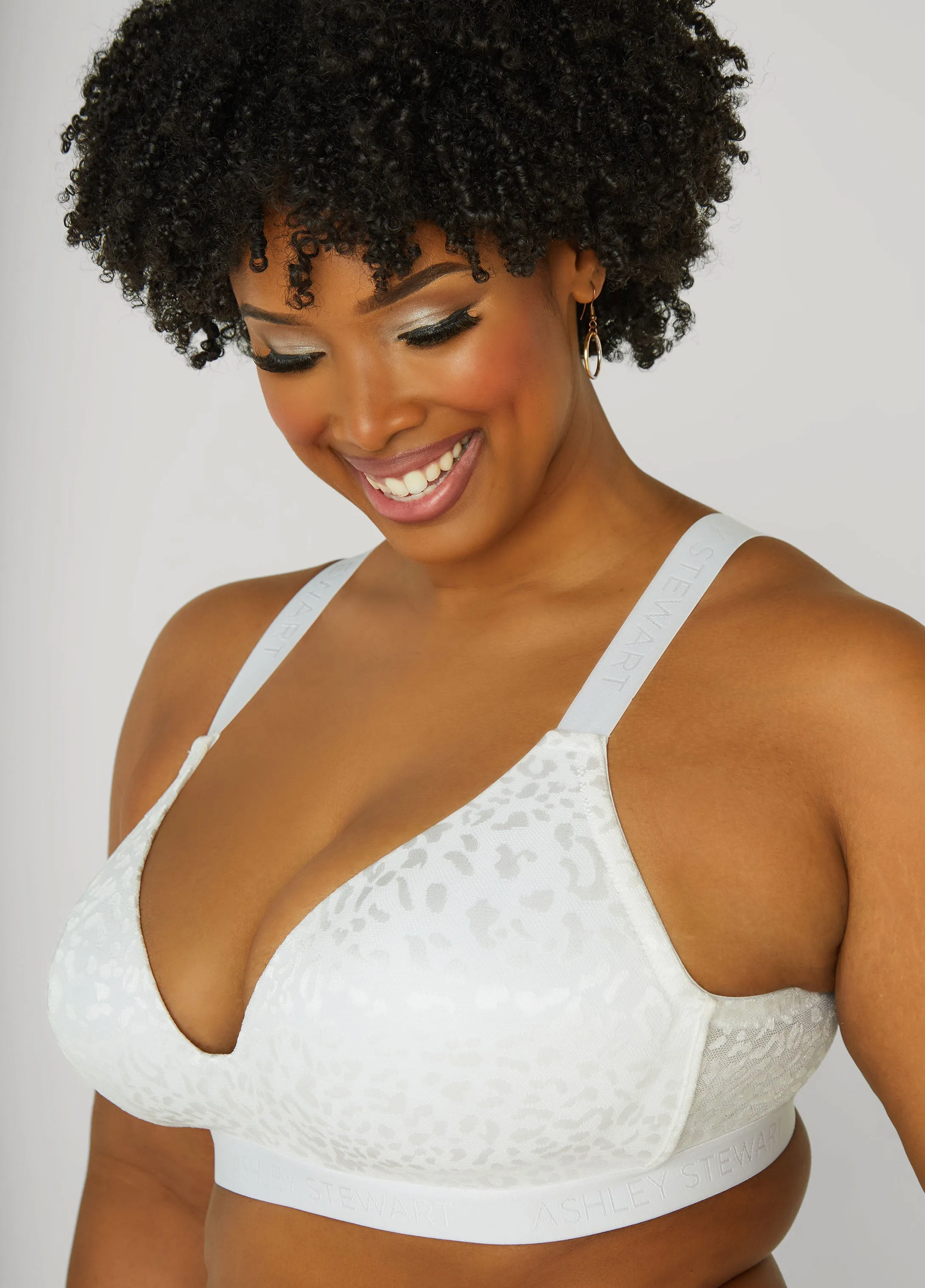 Wireless Leopard Jacquard Bra sold by Ashley Stewart product image thumbnail 4