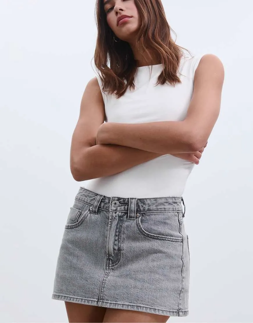 Stradivarius D62 denim skort in light grey sold by ASOS