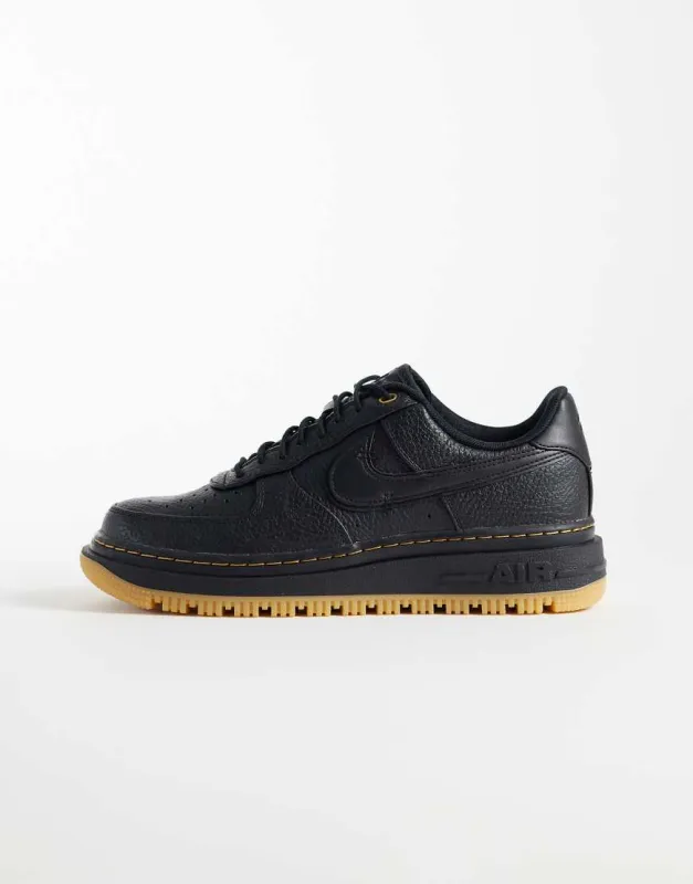 Nike Air Force 1 Luxe trainers with chunky gum sole in black made by Nike