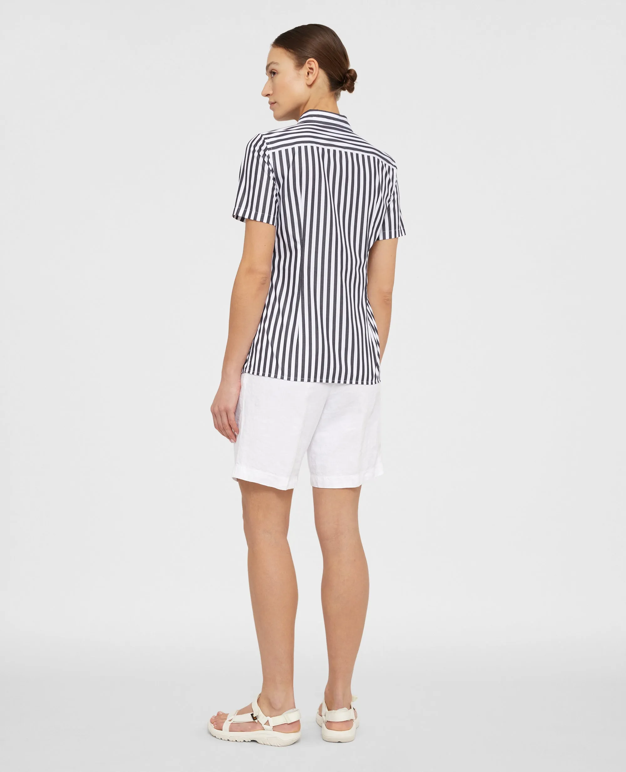 CAMICIA A MANICHE CORTE A RIGHE - RIGA NERA sold by Aspesi product image thumbnail 3