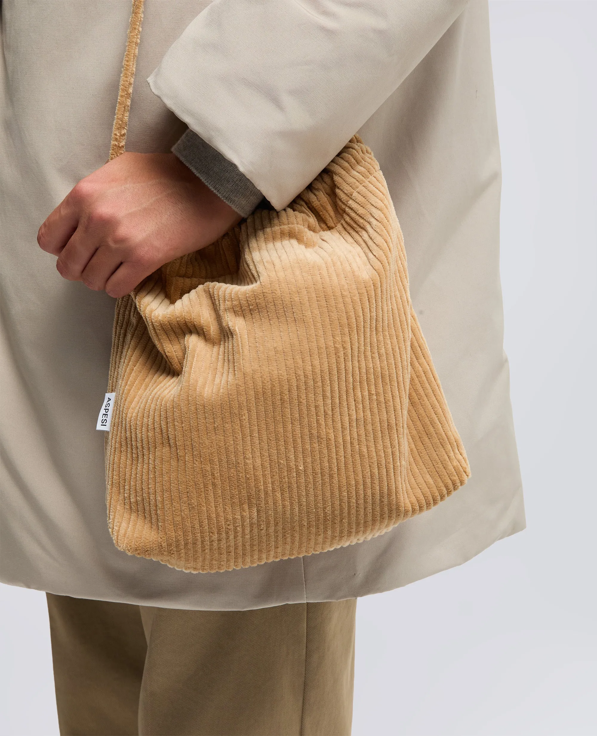 BORSA A SACCHETTO CON TRACOLLA - CAMMELLO sold by Aspesi product image thumbnail 3
